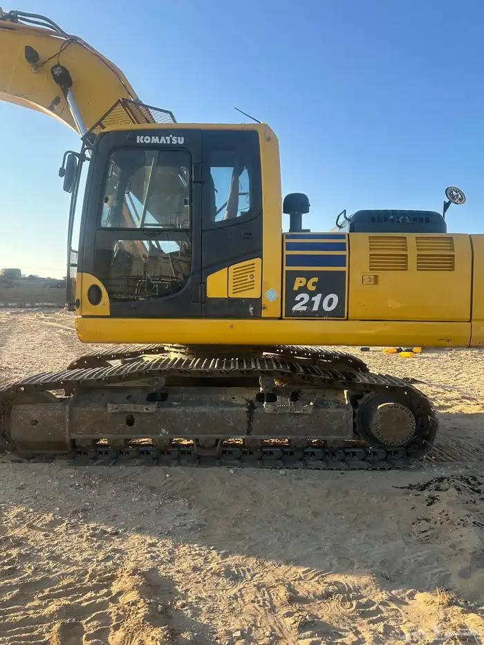 بوكلين كماتسو موديل 2019 بكت ودقاق 1