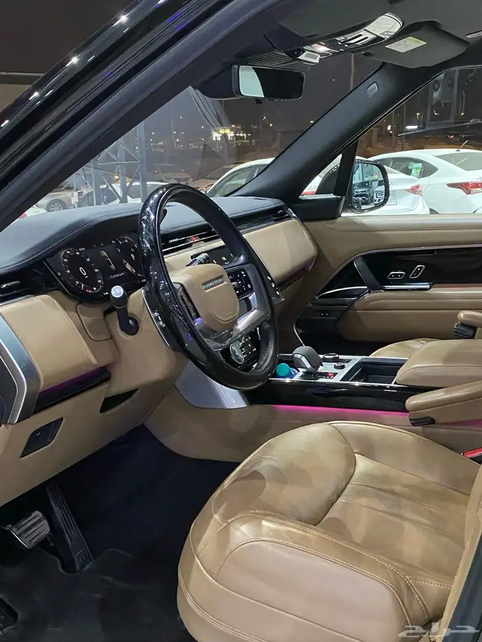 رانج روفر 2023 فوج 8 سلندر بودي وكاله 9