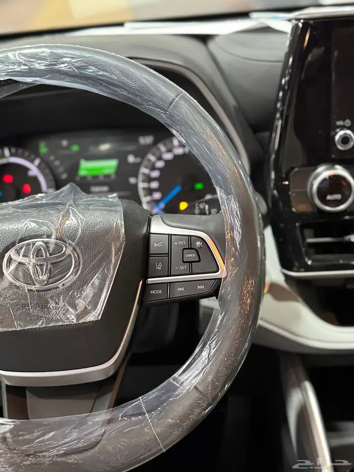 تويوتا   هايلاندر GLE هايبرد 2025 جديد سعودي 157.550 شامل 19