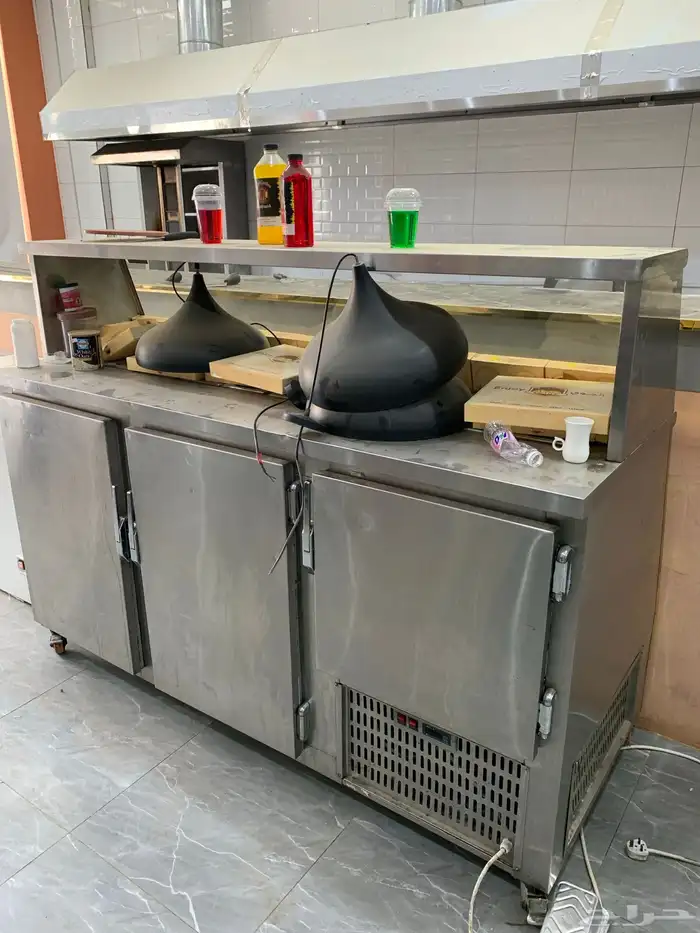 اغراض مطعم كامل للبيع 7