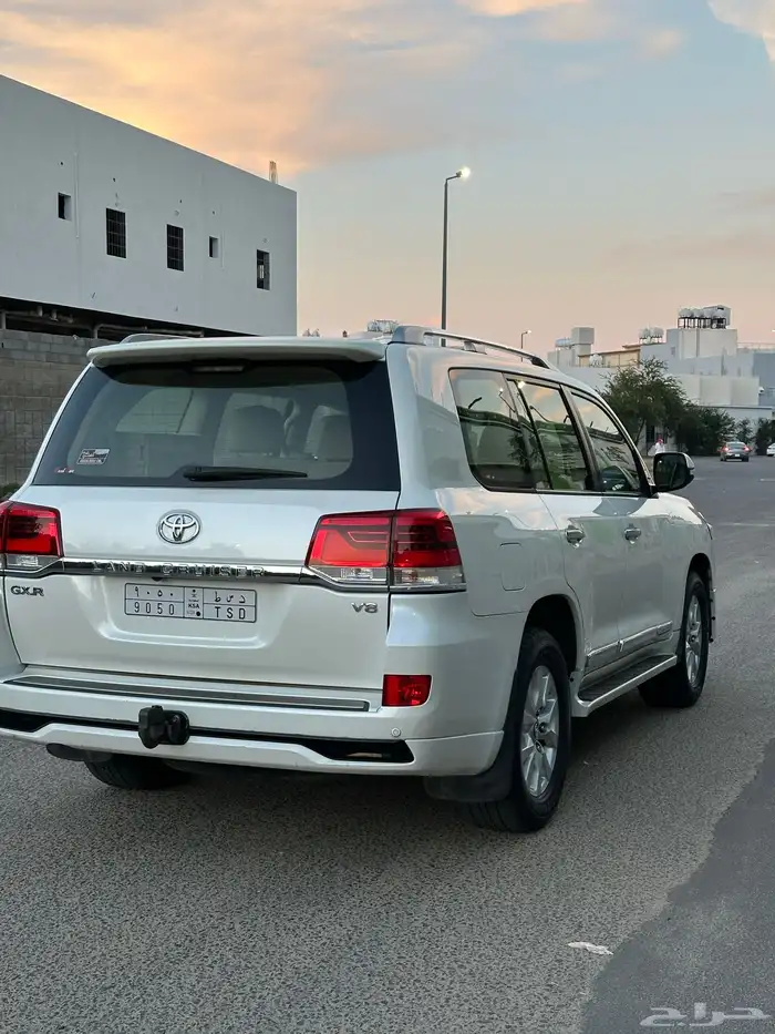 لاند كروزر 2018 3