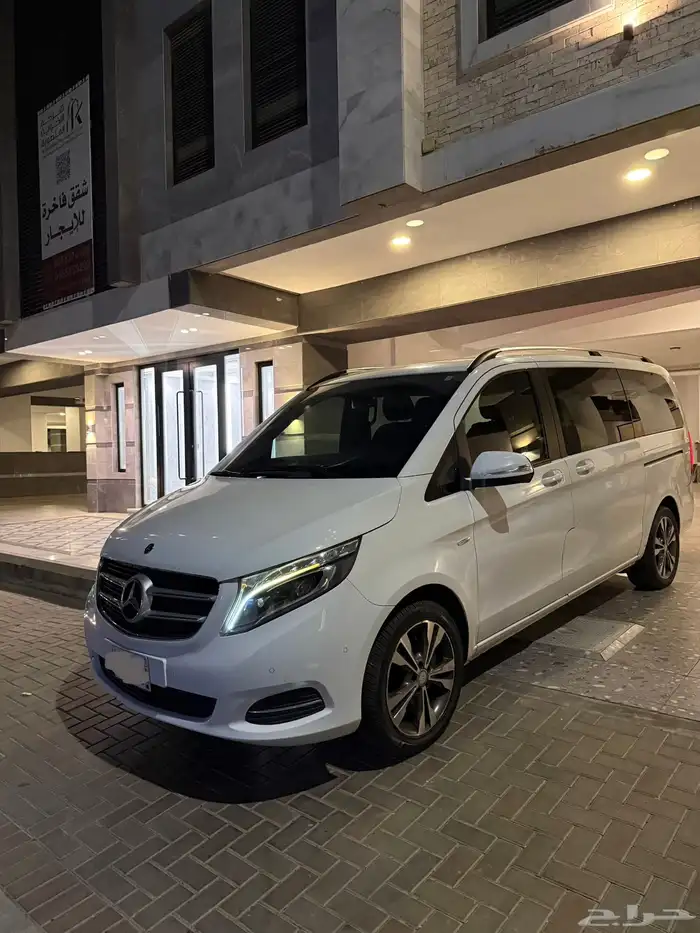 مرسيدس V250 2016 1