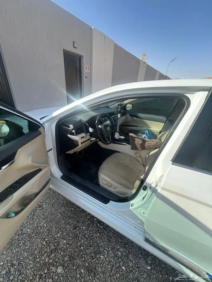 كامري فل كامل هايبرد 2020 4