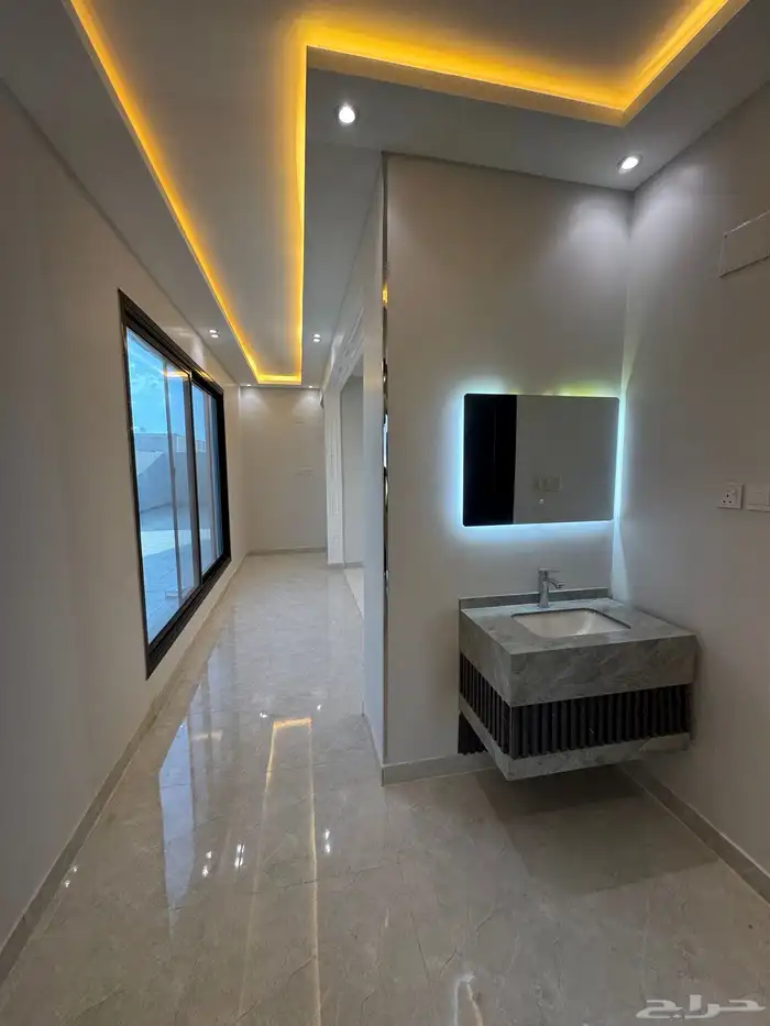 فرصه للبيع روف علوي دور ثاني مع ملحق مدخل مستقل ب620 الف 4