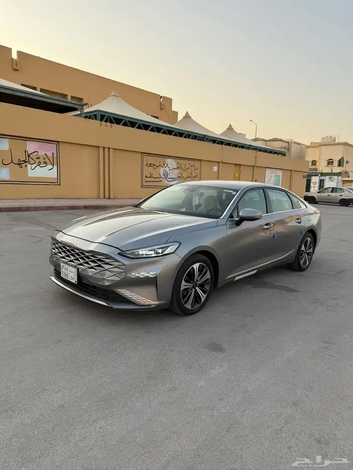 كيا كي ايت 0