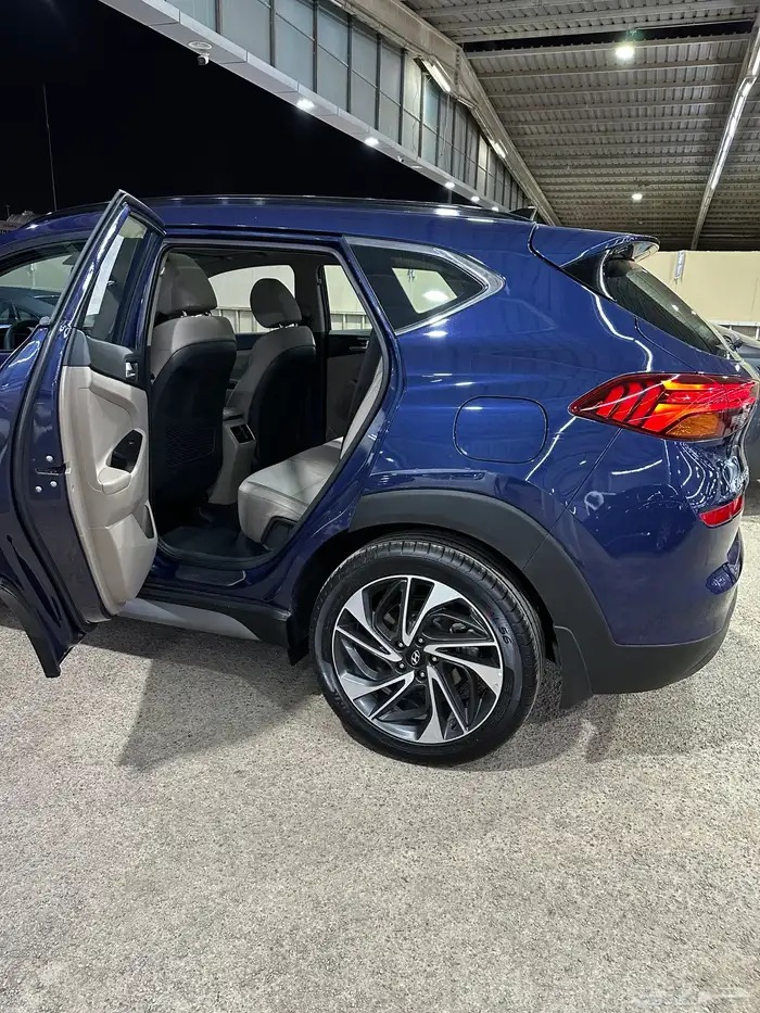 هيونداي توسان 2020 نص فل وكالة مشروط 8