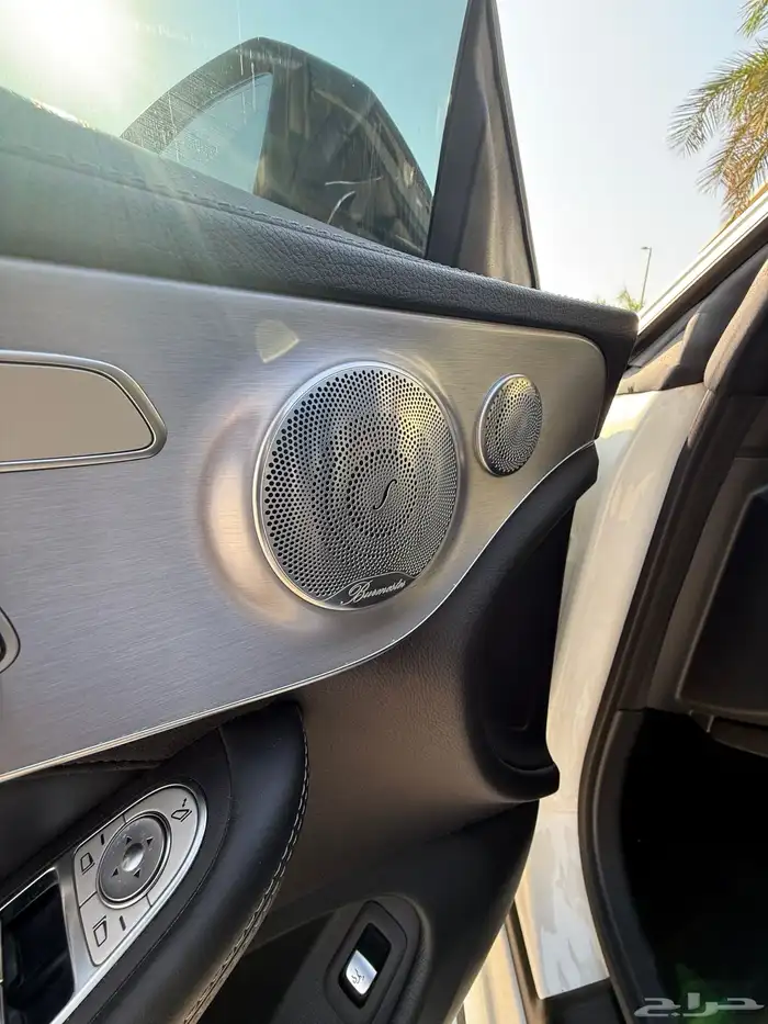 مرسيدس c63 كشف AMG 5