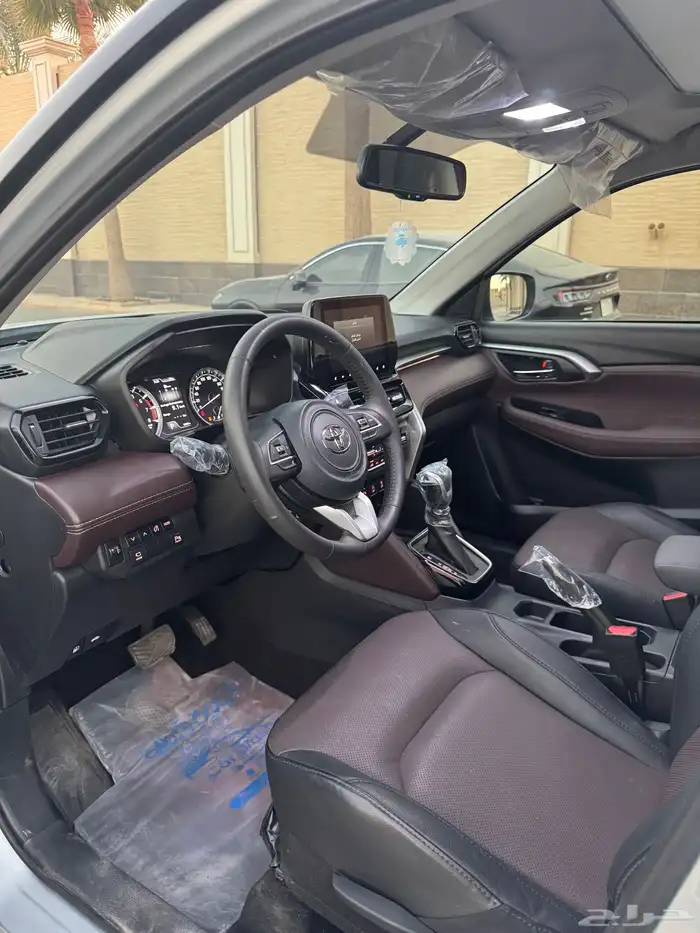 اوربان كروزر 9