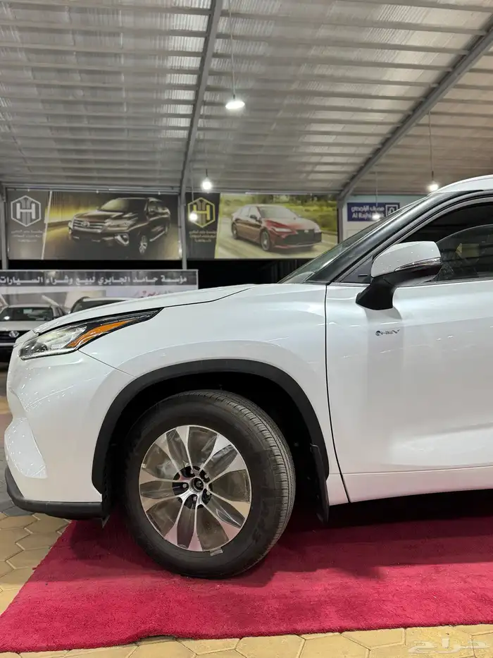 تويوتا   هايلاندر GLE هايبرد 2025 جديد سعودي 157.550 شامل 2