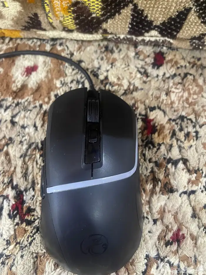 كيبورد و ماوس للبيع كلها مافيه ولا شي خربان 2