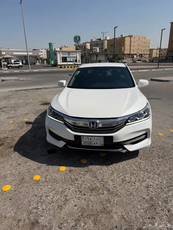 اكورد 2017 ماشي 89 فقط 1