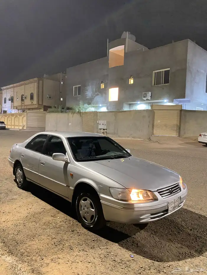 كامري 2002 GLi اللون فضى 6