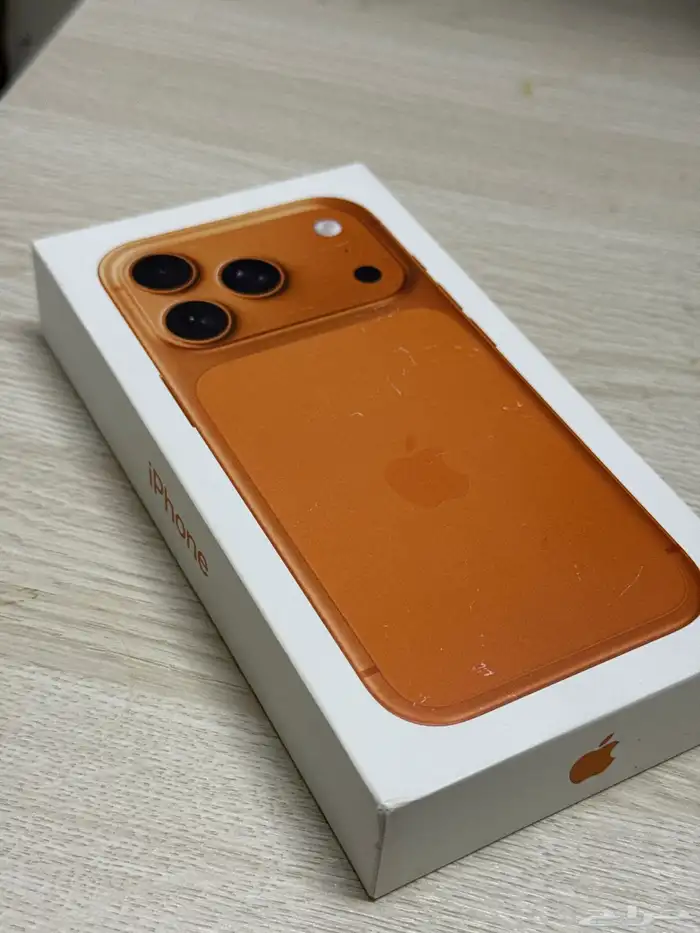 ايفون 17 برو 256 البرتقالي  iphone 17 pro orange 256 gb 2