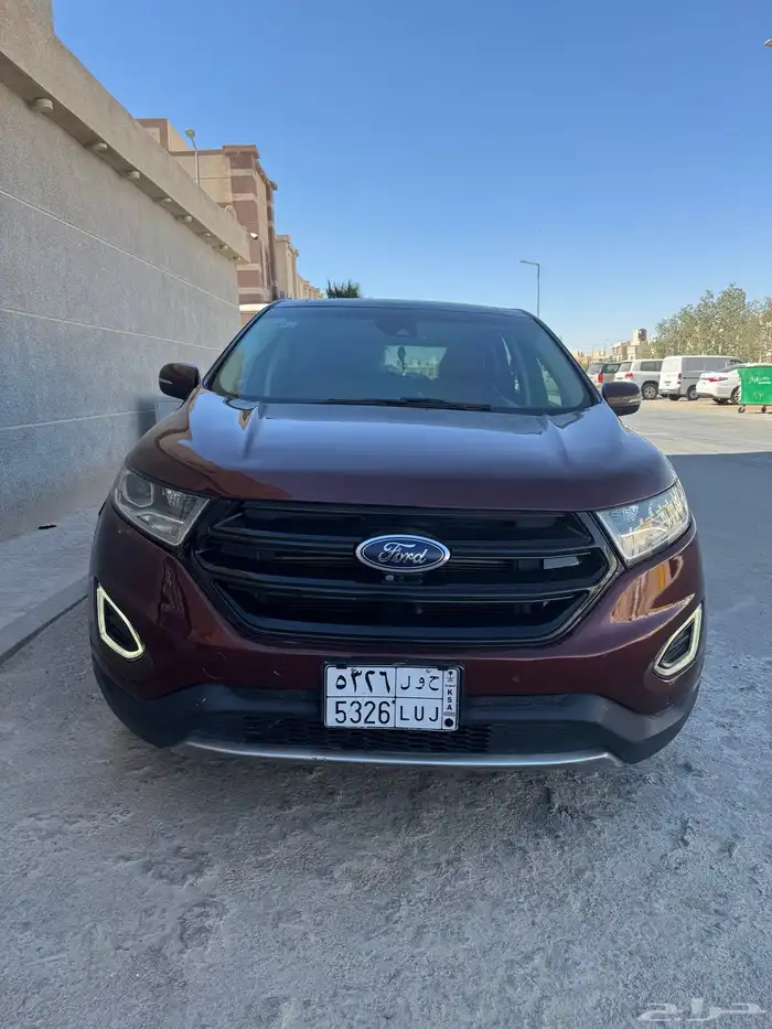 للبيع فورد ايدج 2016 تيتانيوم 1