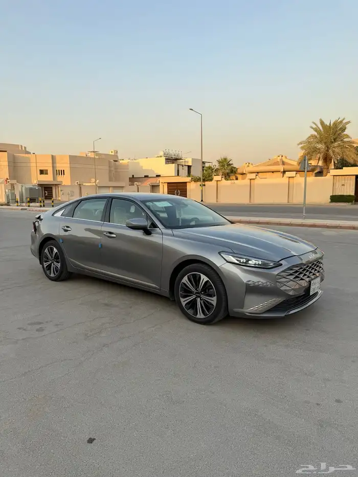 كيا كي ايت 2