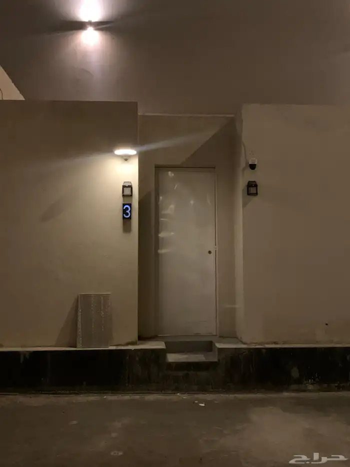 للإيجار استديو حي الياسمين 11