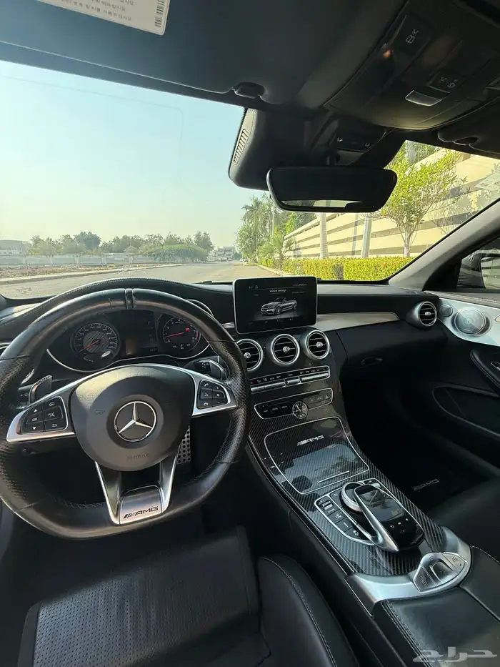 مرسيدس c63 كشف AMG 3