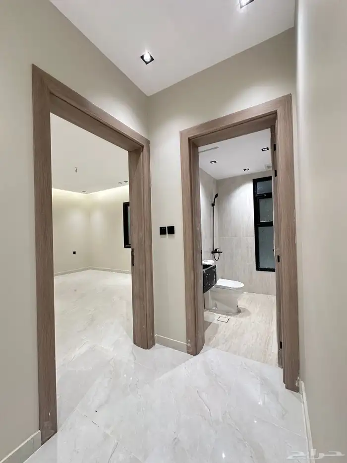 شقق للبيع بمداخل مستقلة و اسطح خاصة 41