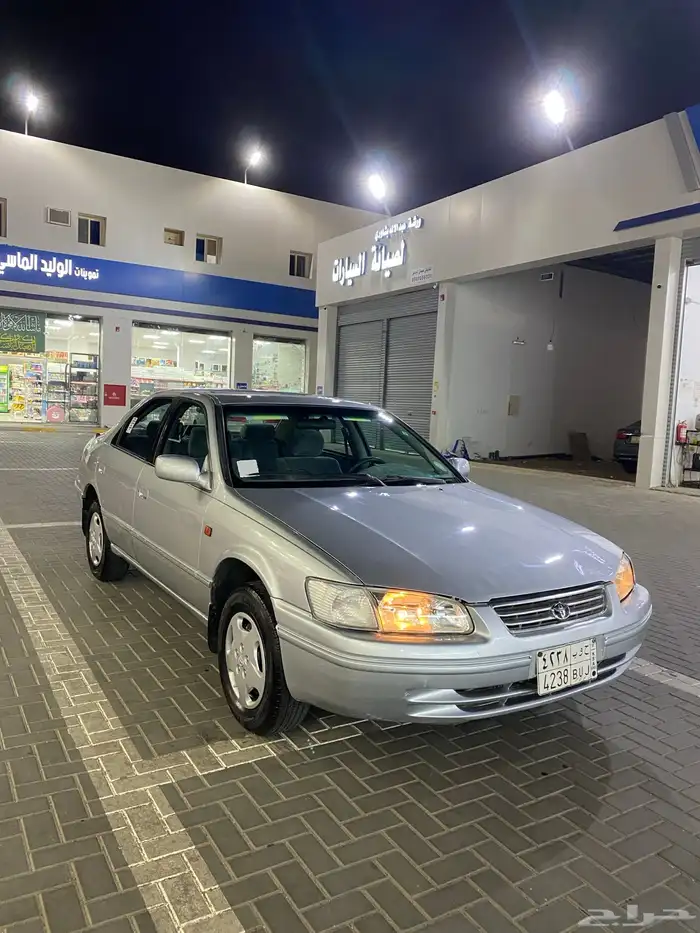كامري 2002 GLi اللون فضى 10