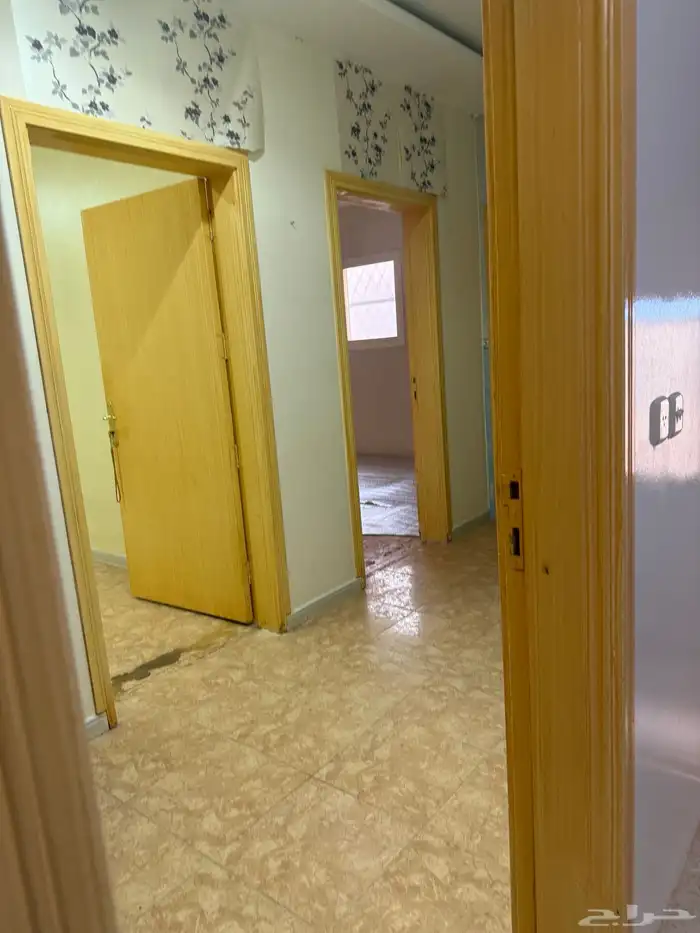 للإيجار دور علوي ودور أرضي مستقل بالرس 16