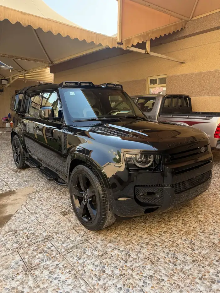 ديفندر 2020 اسود داخلي ابيض اوف وايت حد200 الف 0