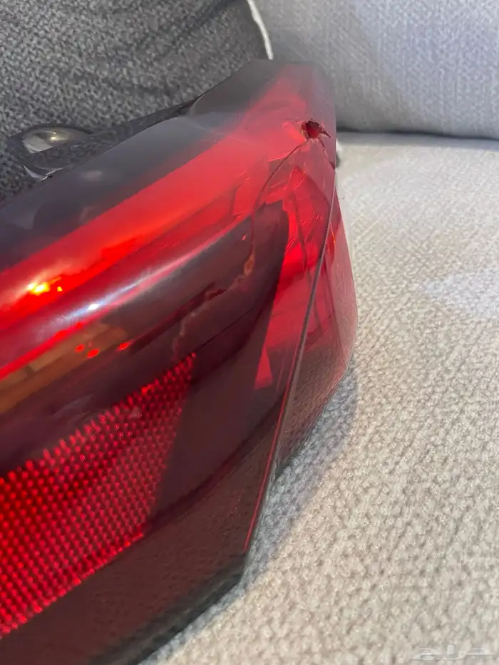 اصطب مازدا cx9 من موديل 2018 فل كامل ليد فيه كسر 2