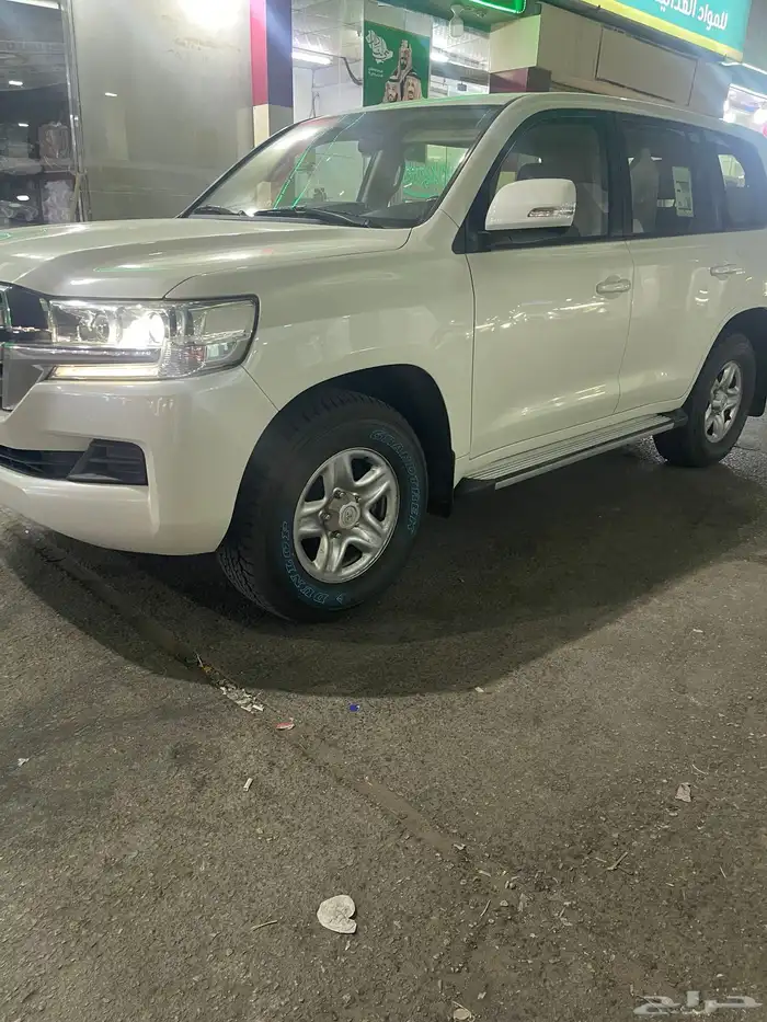 لاندكروزر 0