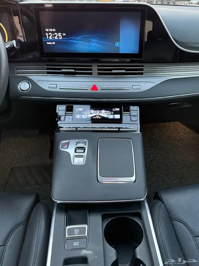 ازيرا 2022 - 6سلندر اعلا مواصفات بدون بنورما وكاله للبيع 17