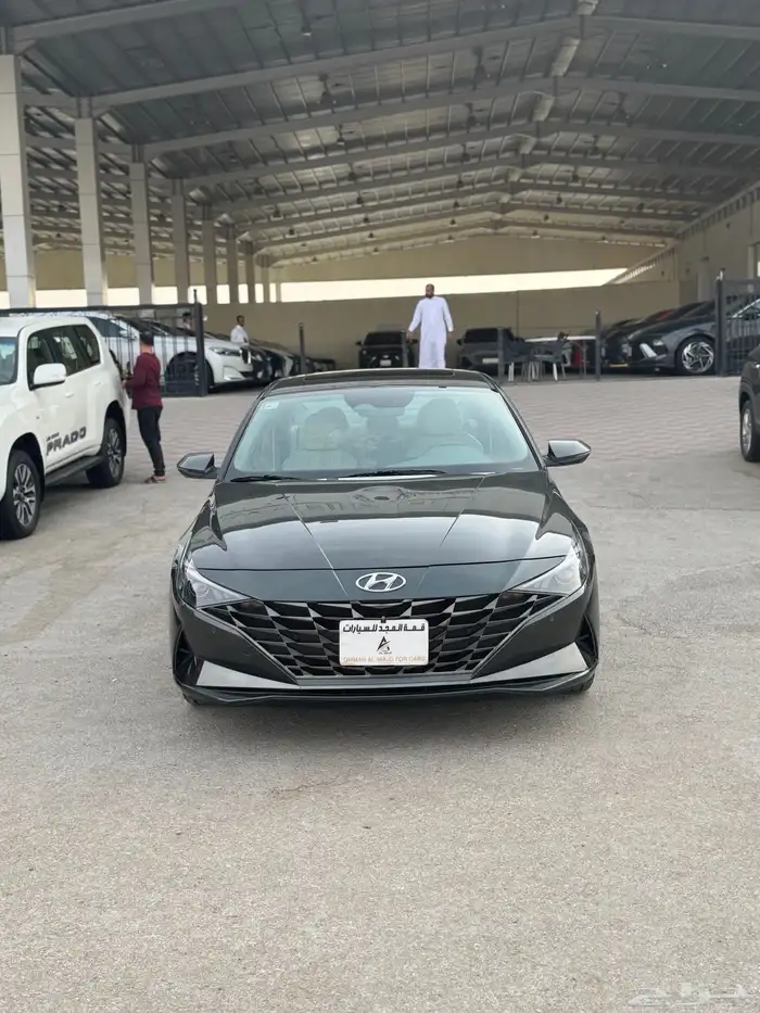 للبيع هيونداي النترا 2022 -فل كامل - مكينه 2000 0