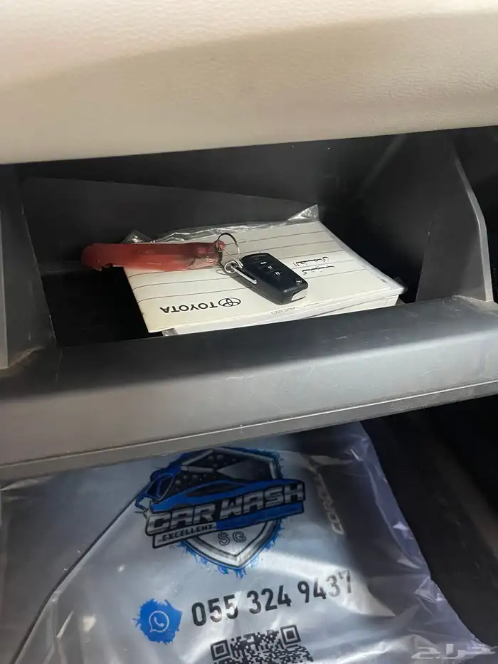 Corolla 2024XLi 2000Cc. 44