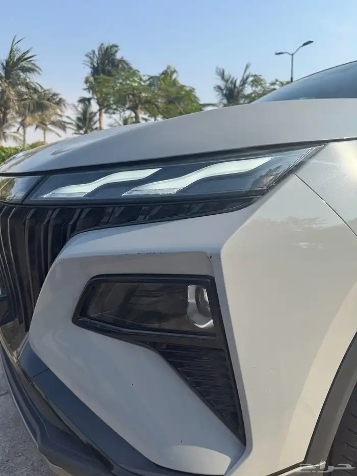 دونج فينج هيوج شبه جديد استخدام 5 شهور فل اوبشن 12