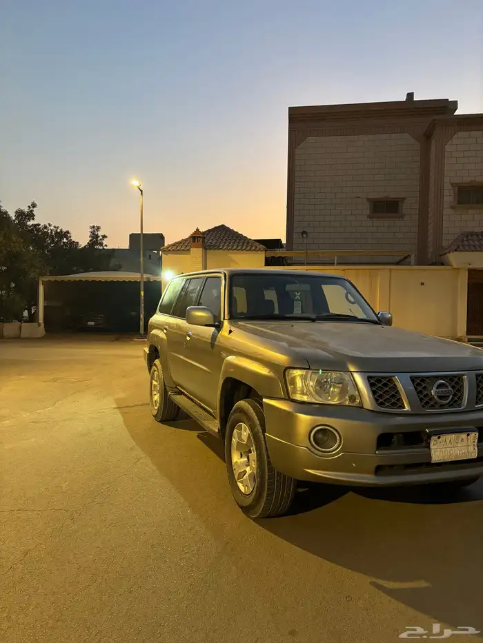 باترول سفاري فتك 2009 موتر نظيف جدا 15