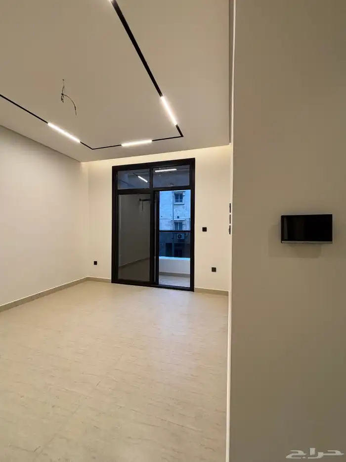 استثمر في عنوانك القادم موقع استثنائي وسعر مناسب بحي الروضة 1