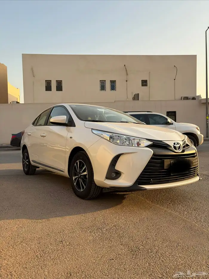 تويوتا يارس 2022 فل كامل 7