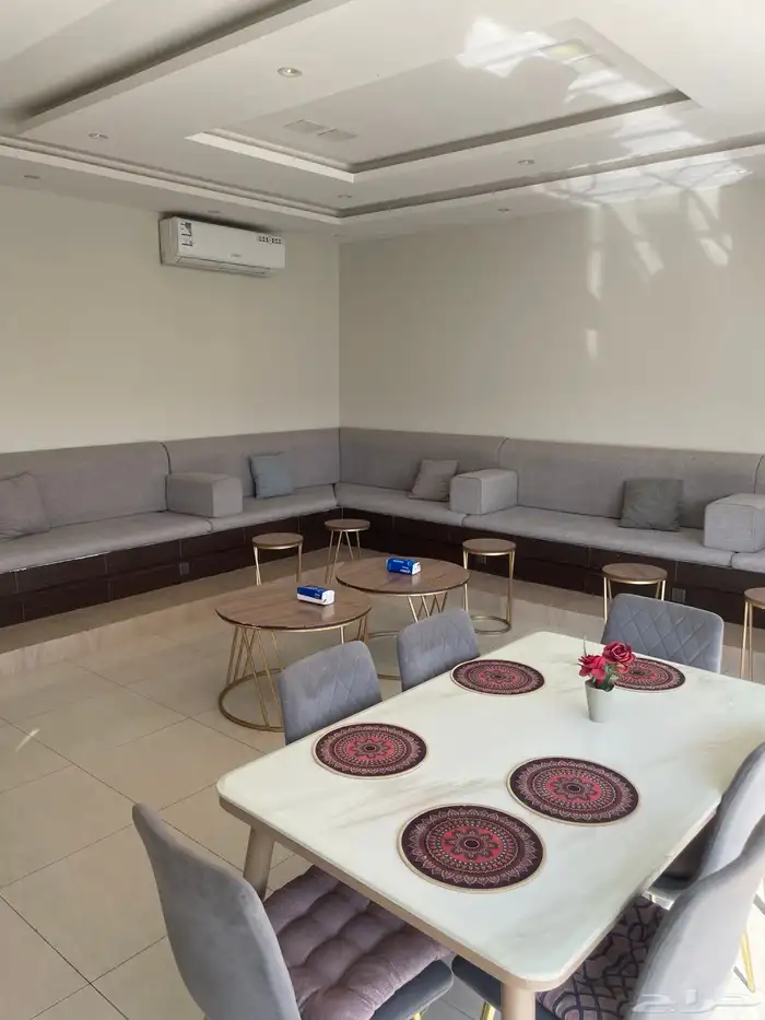 اثاث مستعمل شاليهات استراحات مكيفات ثلاجات شاشات كنب 20