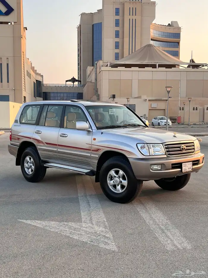 لاندكروزر GX-R موديل 2004 فل كامل 0