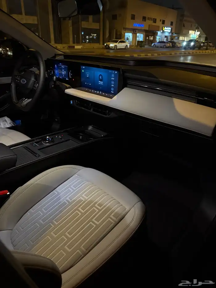 فورد تورس ترند 2026 جديدة 7