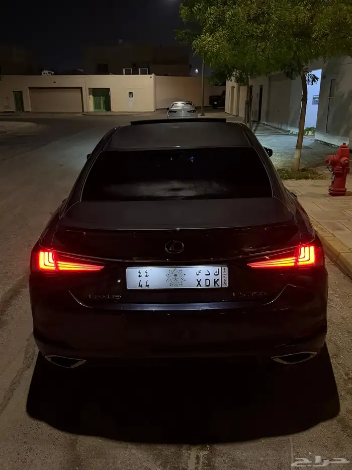 بيع بعموله لكزس ES350 CC 2025 0