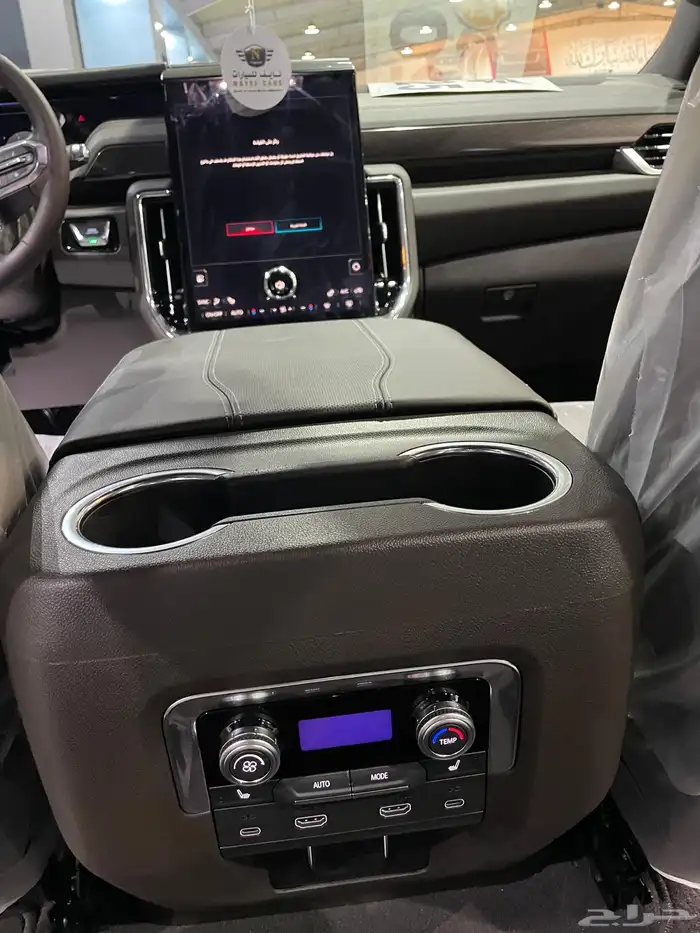 جي ام سي يوكن الفيشن بانوراما دبل 2025 8