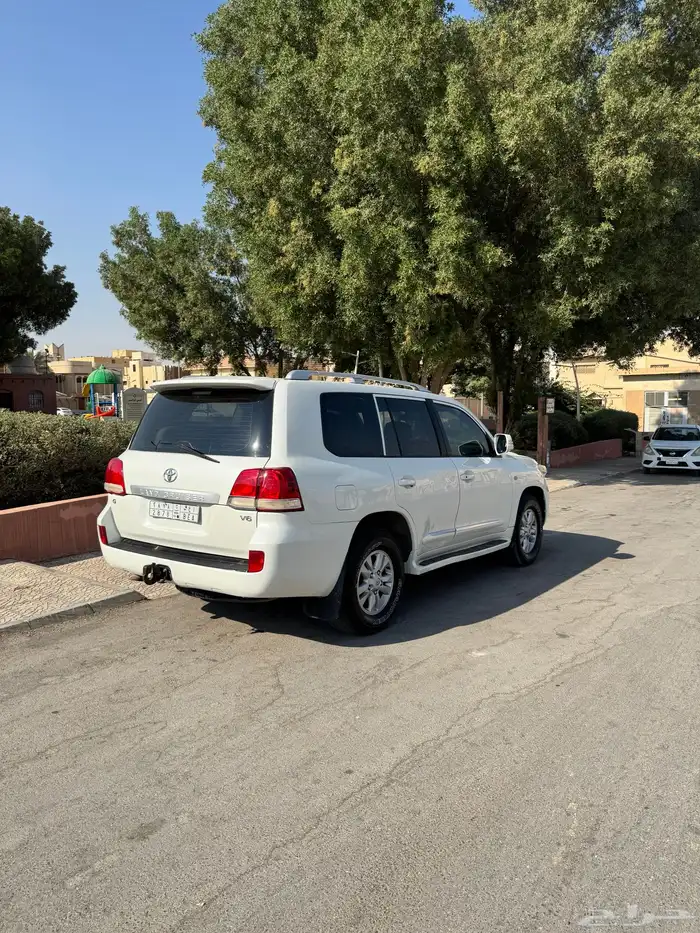 لاندكروزر جي 2009 تماتيك 10