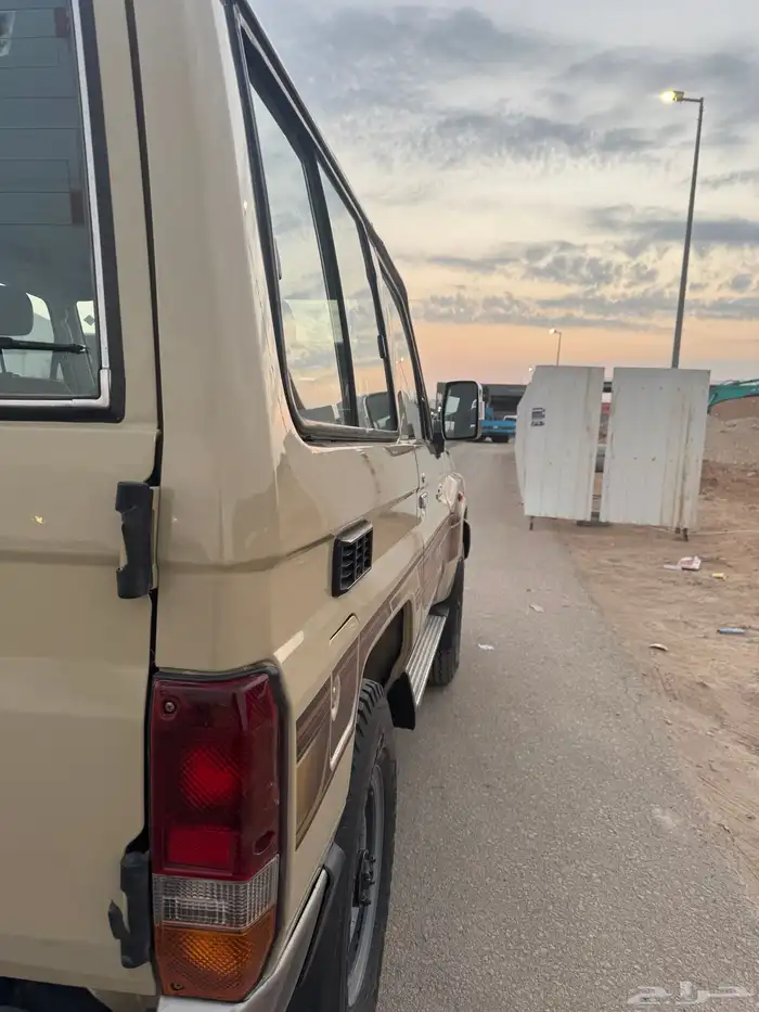 جيب ربع 2013 بيج 1