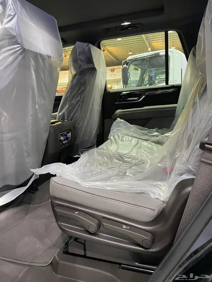 جي ام سي يوكن الفيشن بانوراما دبل 2025 17