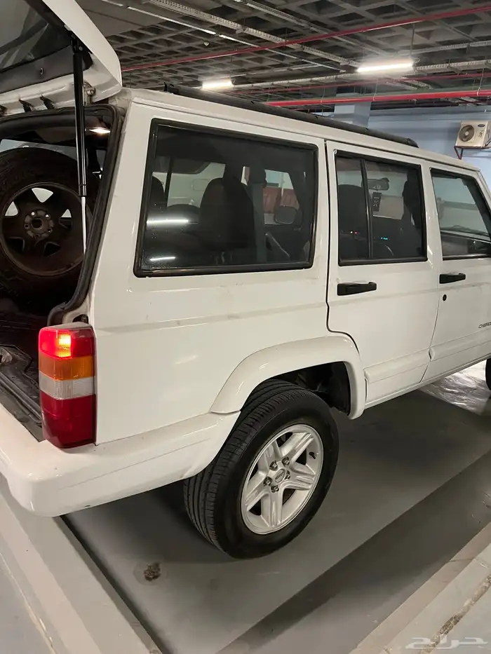 جيب شروكي 13