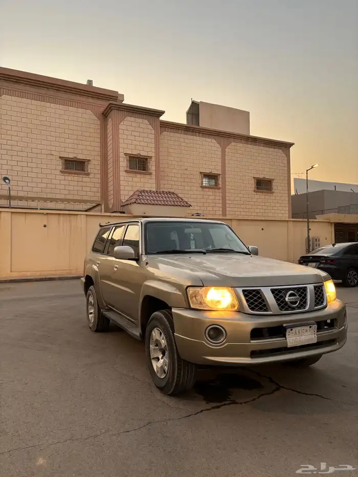 باترول سفاري فتك 2009 موتر نظيف جدا 1