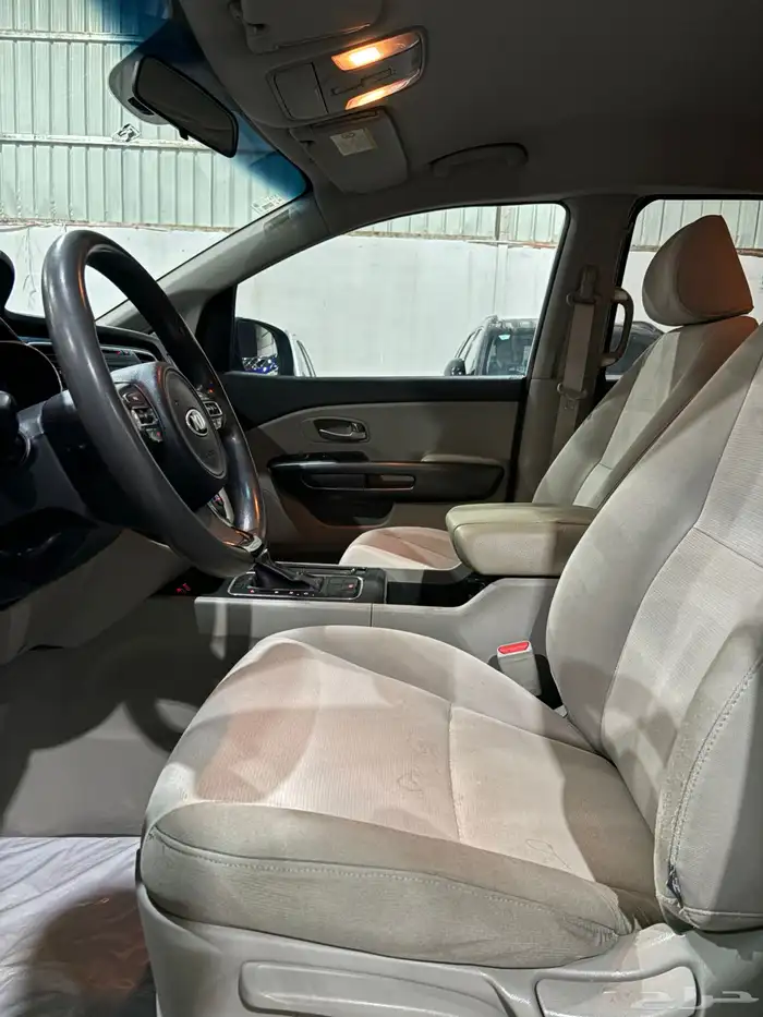 كيا كرنفال 2016 عائليه ثلاث صفوف 7