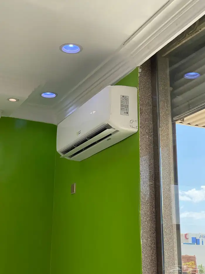 محل عصاير للتقبيل تواصل واتس فقط 12