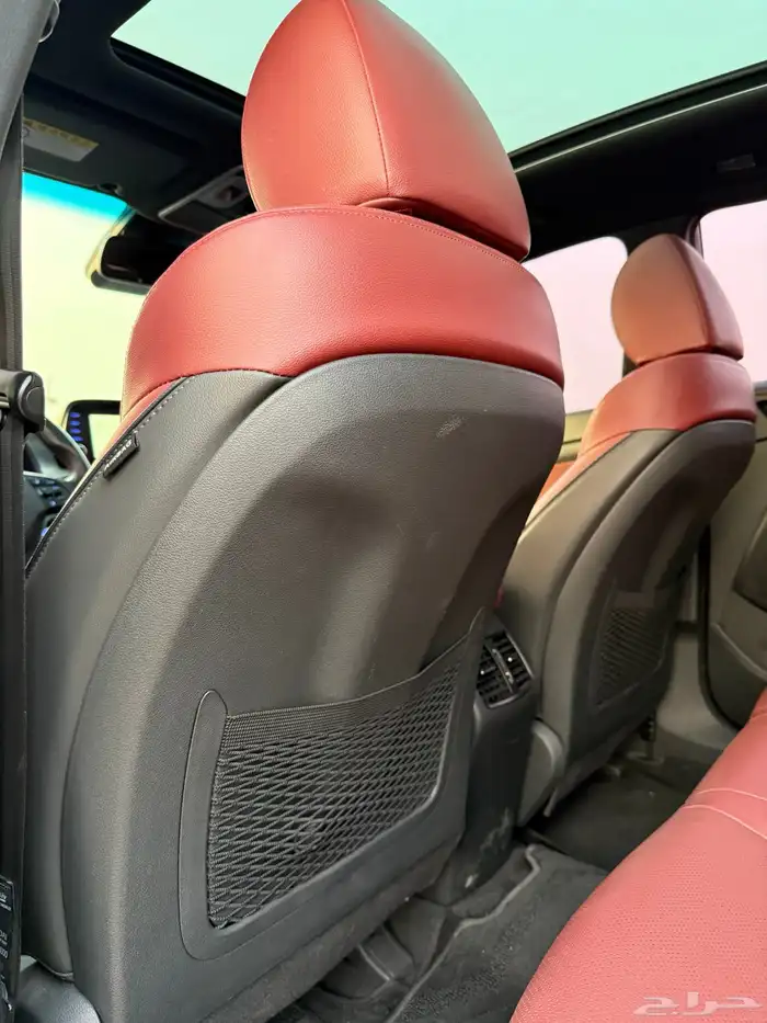 توسان 2020 (ديزل) بنورما اعلا مواصفات داخل احمر وكاله للبيع 13