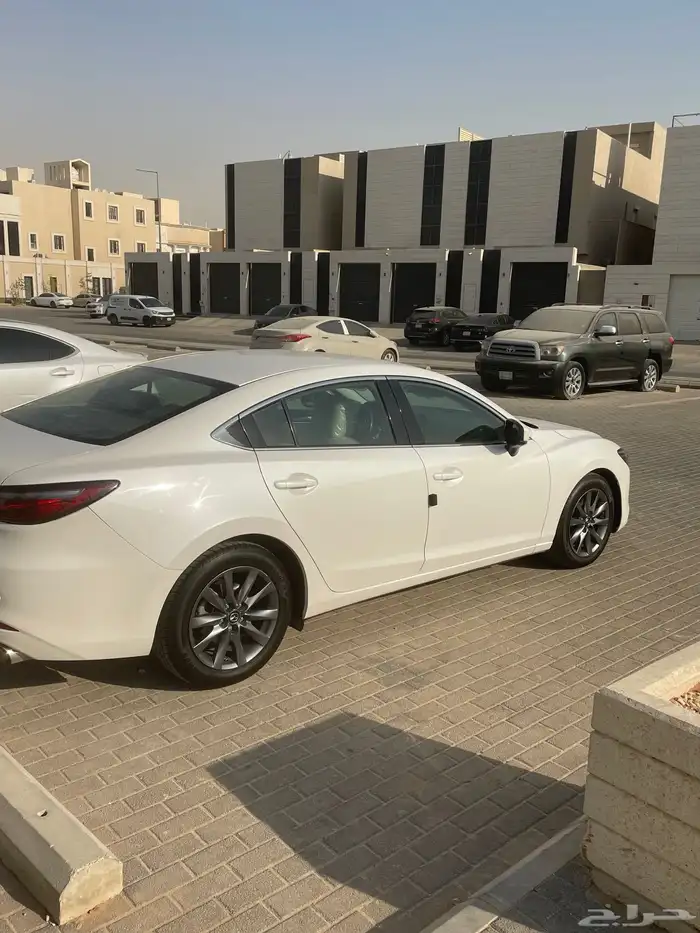 مازدا 2020 ابيض 9