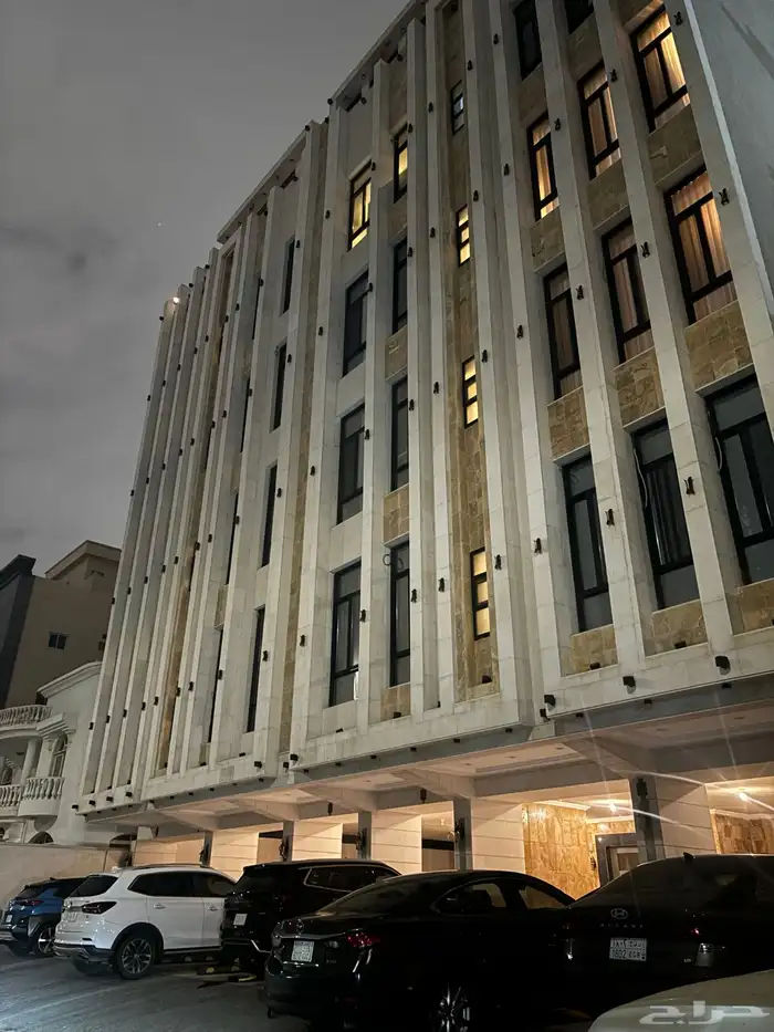 شقة 5 غرف فاخرة للإيجار بحي الربوة 0