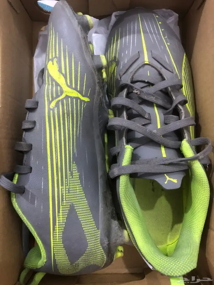 جزمة كوره بوما استخدام فتره قصيره السعر 180 قابل التفاوض 0